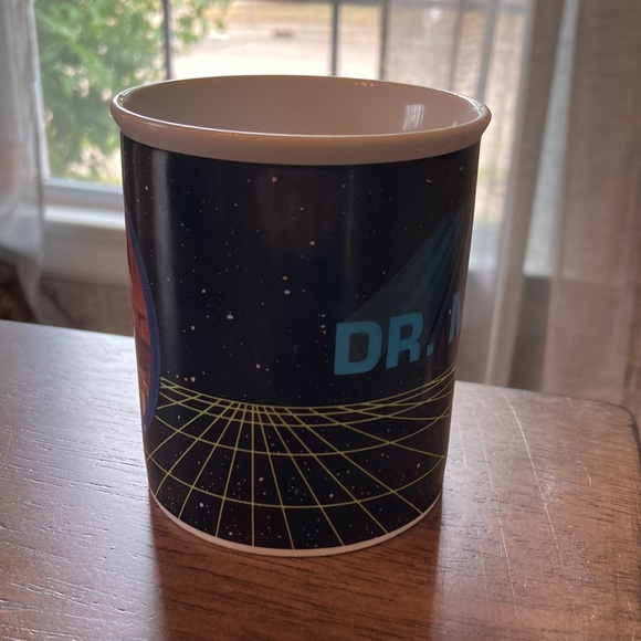 The Star Trek mug collection Dr. McCoy medical officer ~ coffee mug - Picture 2 of 9